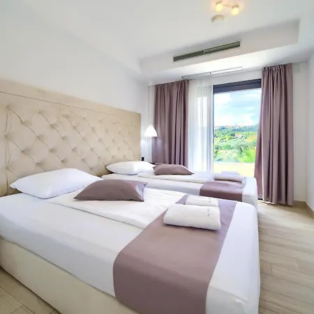 别墅 Luminosa With Outdoor And Indoor Pool And Sauna