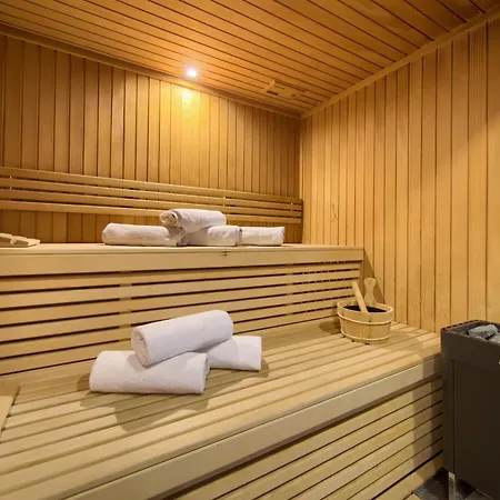 Luminosa With Outdoor And Indoor Pool And Sauna Vrh (Krk)